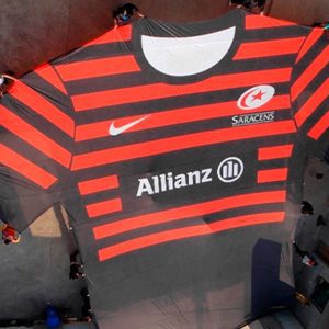 Banderas gigantes en Tela